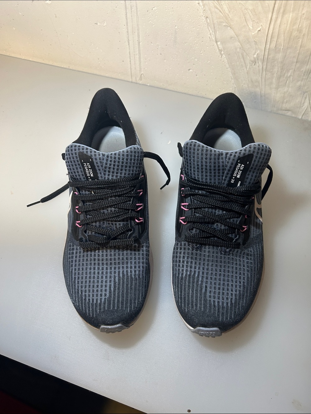 Nike Air Zoom Pegasus - 39 Running Shoes